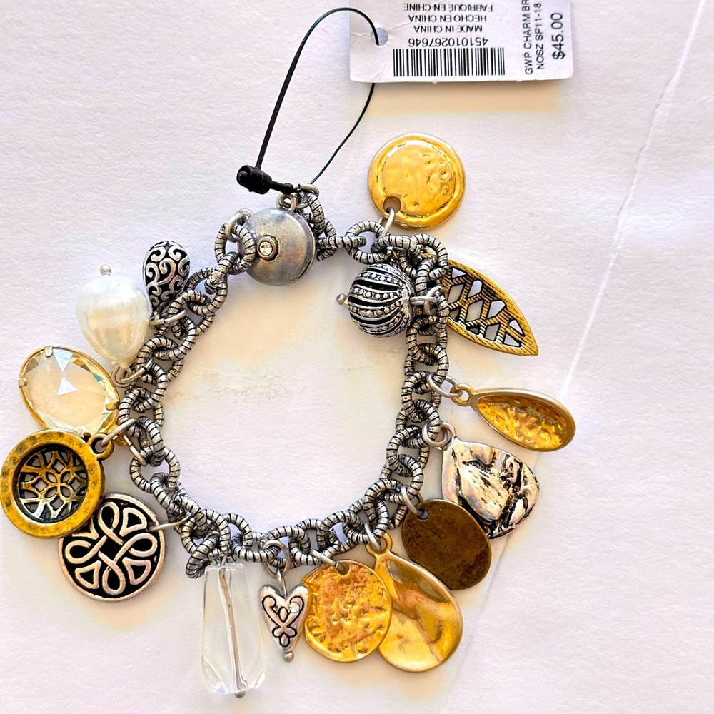 NWT CHICO’S charm bracelet - Picture 3 of 6